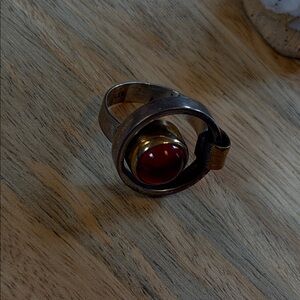 Vintage-Inspired Gold and Red Women's Ring